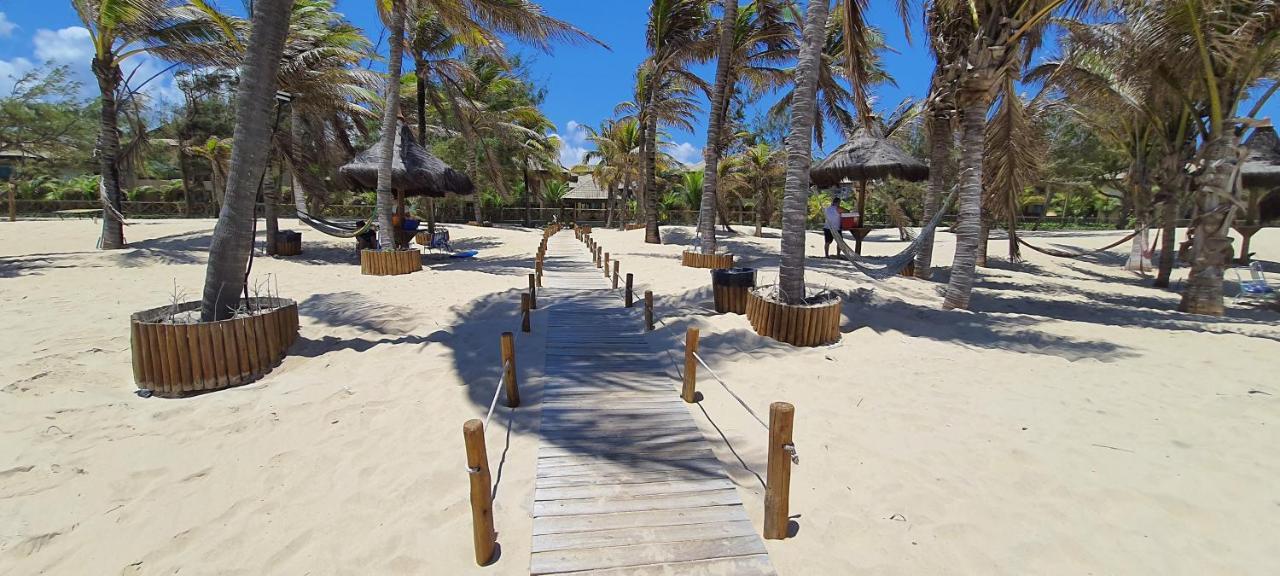 Paraíso!! 04 Pessoas-pé Na Areia Vg Sun Cumbuco-hidro, Sauna, Academia, Piscina,cozinha Completa, Wifi, Parquinho Infantil * Cumbuco