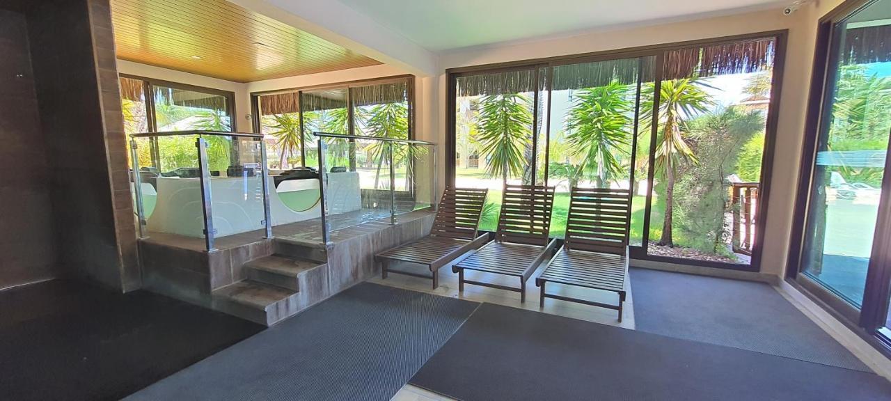 Paraíso!! 04 Pessoas-pé Na Areia Vg Sun Cumbuco-hidro, Sauna, Academia, Piscina,cozinha Completa, Wifi, Parquinho Infantil